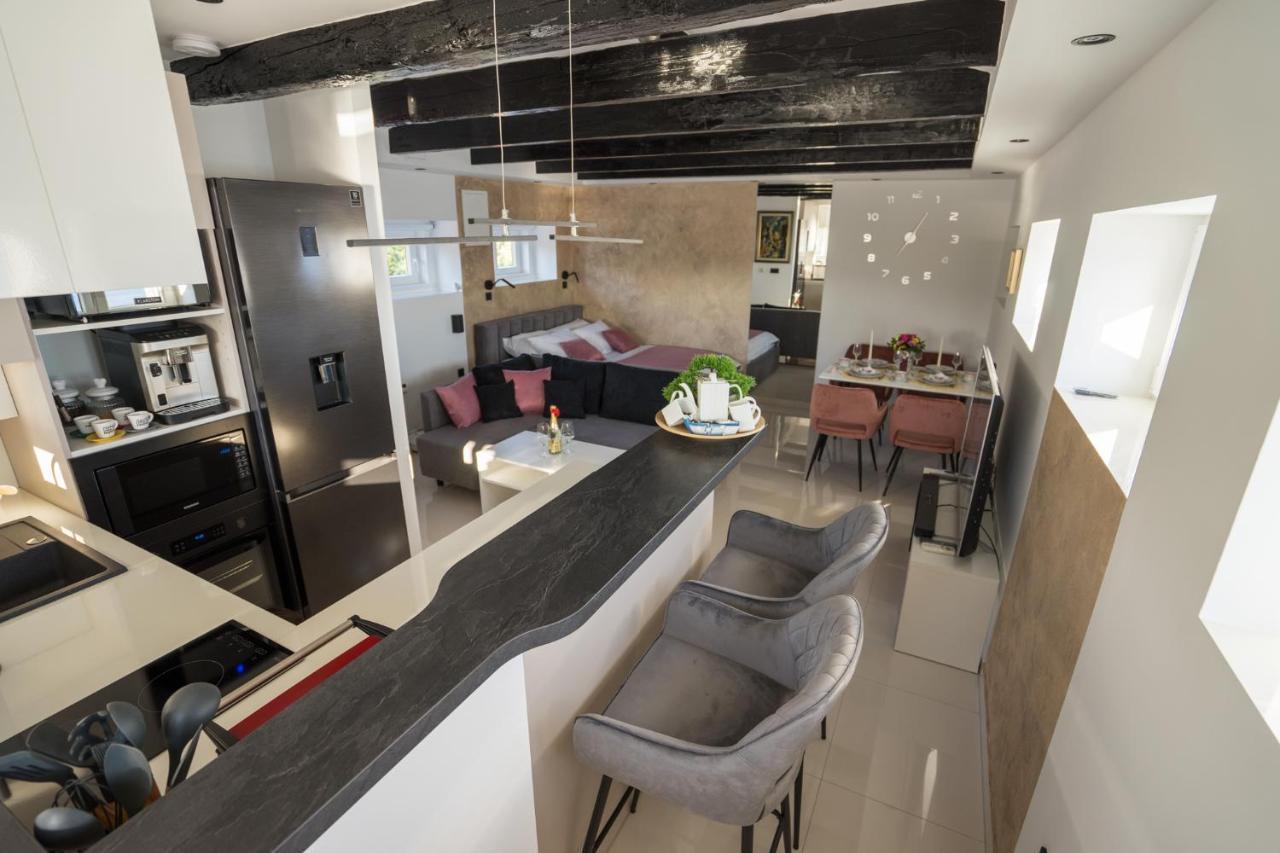 Studio Apartman Lenox リエカ エクステリア 写真